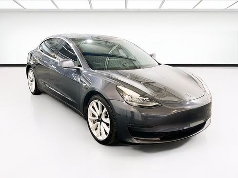 Used 2020 Tesla Model 3 Long Range AWD/4WD image 3