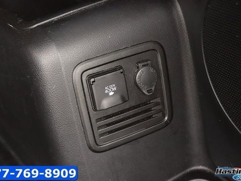 Used 2020 Toyota 4Runner Limited image 15