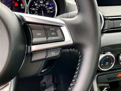 Used 2025 MAZDA MX-5 Miata Grand Touring w/ Weather Package image 18