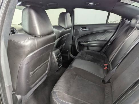 Used 2021 Dodge Charger Scat Pack w/ Plus Group RWD image 17