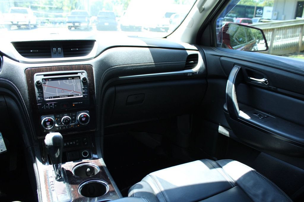 Used 2017 Chevrolet Traverse LT AWD/4WD image 17