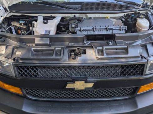 Used 2022 Chevrolet Express 2500 RWD 2500 Regular Wheelbase WT w/ Driver Convenience Package image 38