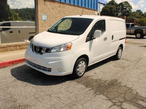 Used 2019 Nissan NV200 SV w/ Navigation Package FWD image 3