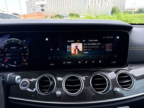Used 2023 Mercedes-Benz E 63 AMG S image 18