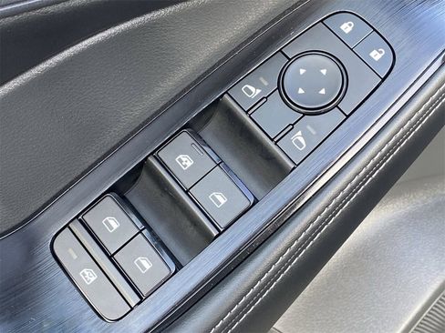 New 2026 Nissan Rogue SV image 24