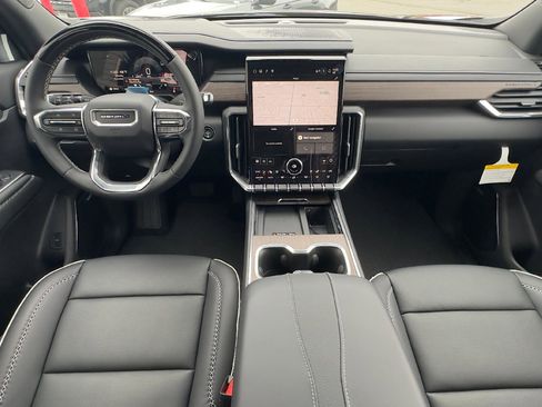 New 2026 GMC Acadia Denali image 10