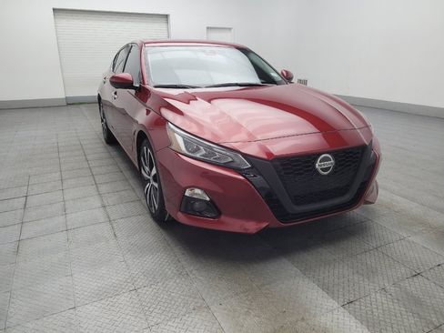 Used 2021 Nissan Altima 2.5 Platinum AWD/4WD image 13