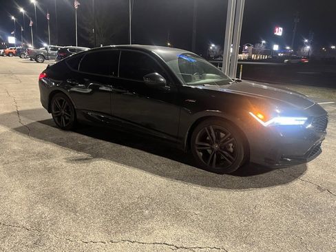 Used 2023 Acura Integra A-Spec image 3