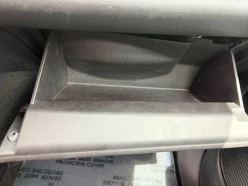 Used 2024 Chrysler Pacifica Limited FWD image 36
