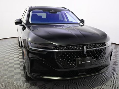 New 2026 Lincoln Nautilus Reserve w/ Jet Appearance Package image 9