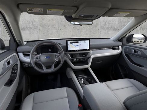 New 2025 Ford Explorer Active w/ Active Comfort Package image 9