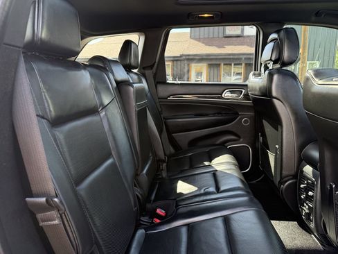 Used 2015 Jeep Grand Cherokee High Altitude AWD/4WD image 21