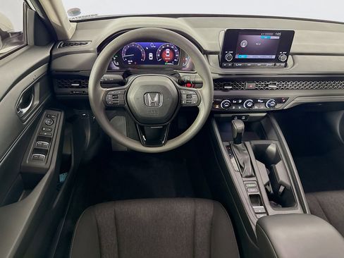 Certified 2023 Honda Accord EX image 27