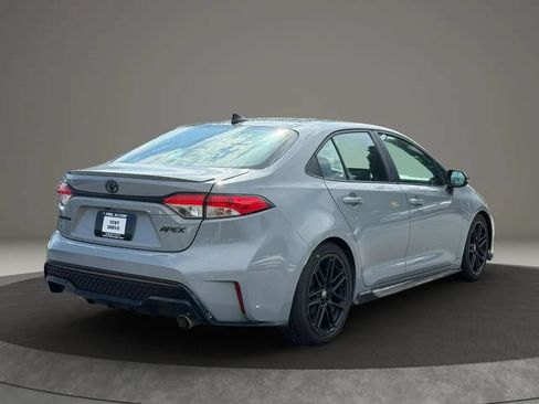 Used 2021 Toyota Corolla SE FWD image 5