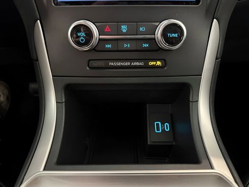Used 2024 Ford Edge SEL w/ Convenience Package AWD/4WD image 24