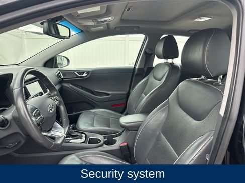 Used 2017 Hyundai Ioniq Limited image 7