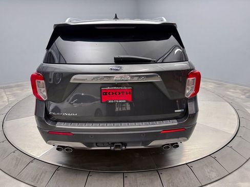 Used 2020 Ford Explorer Platinum w/ Premium Technology Package image 6