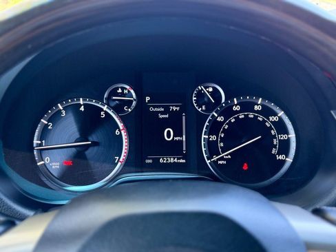 Used 2021 Lexus GX 460 Premium AWD/4WD image 23