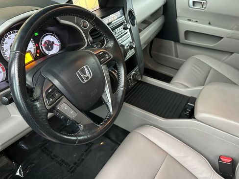 Used 2013 Honda Pilot Touring image 10