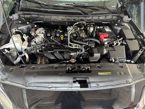 Used 2024 Nissan Altima 2.5 SV FWD image 20
