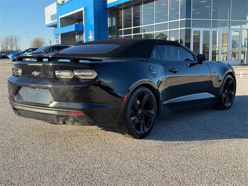 Used 2023 Chevrolet Camaro LT w/ RS Package image 5