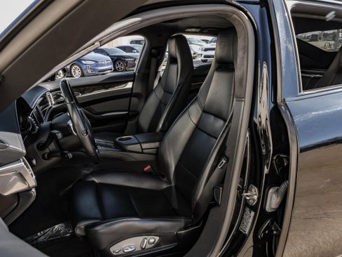 Used 2012 Porsche Panamera Turbo S image 41