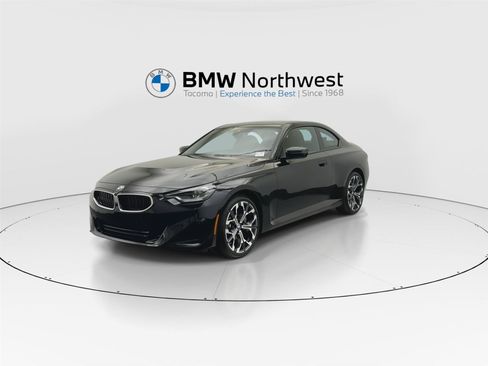 New 2026 BMW 230i xDrive Coupe w/ Convenience Package AWD/4WD image 9