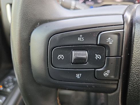 Used 2023 GMC Yukon XL AT4 w/ AT4 Premium Plus Package image 20