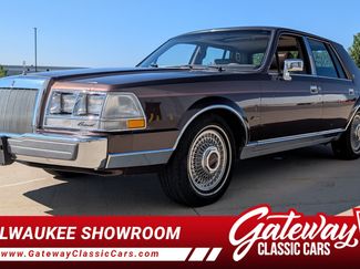 Used 1987 Lincoln Continental Signature RWD video 1