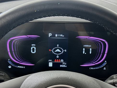 Certified 2025 Kia Sportage EX FWD image 12
