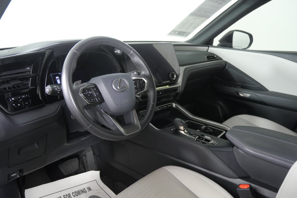 Used 2024 Lexus TX 350 FWD w/ Cold Weather Package image 13