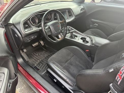 Used 2020 Dodge Challenger R/T Scat Pack image 9