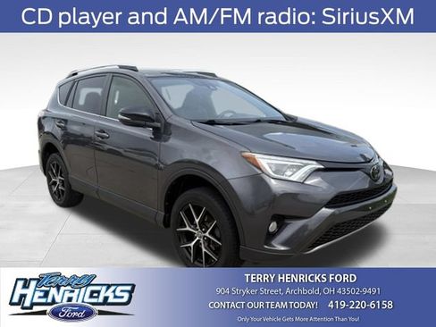 Used 2018 Toyota RAV4 SE w/ All Weather Liner Package AWD/4WD image 1