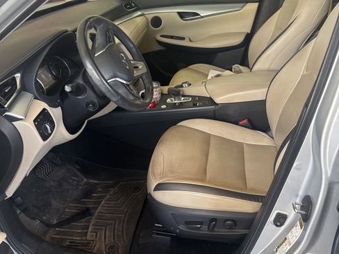 Used 2019 INFINITI QX50 Essential w/ Proactive Package AWD/4WD image 6