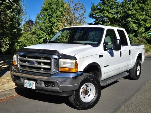 Used 2001 Ford F250 XLT AWD/4WD image 3