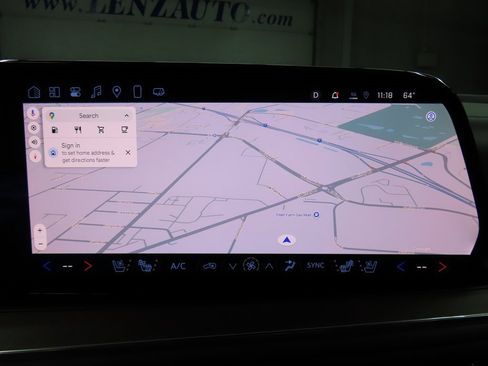 Used 2025 Chevrolet Suburban High Country w/ Sun And Tow Package image 15