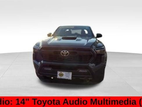 Used 2024 Toyota Tacoma TRD Sport image 10