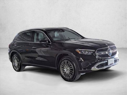Certified 2026 Mercedes-Benz GLC 300 image 6