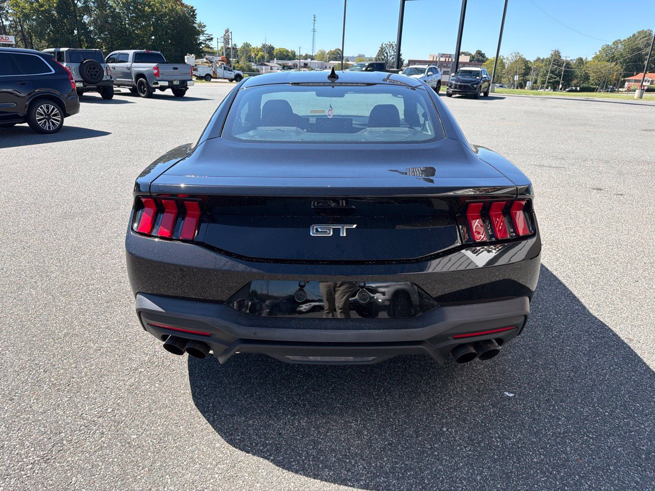 Used 2024 Ford Mustang GT RWD image 8