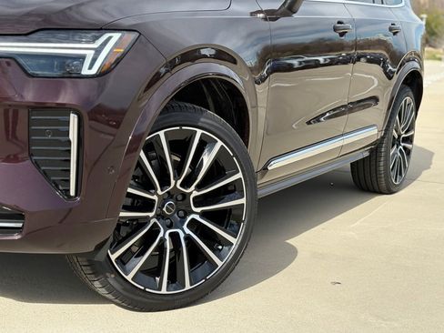 New 2026 Volvo XC90 B6 Plus image 8