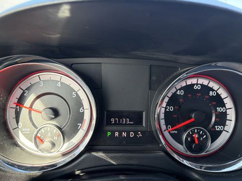 Used 2016 Dodge Grand Caravan SE w/ Quick Order Package 29E SE image 19