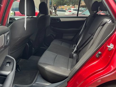 Used 2018 Subaru Outback 2.5i AWD/4WD image 18