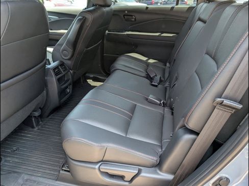 Certified 2023 Honda Passport TrailSport image 14