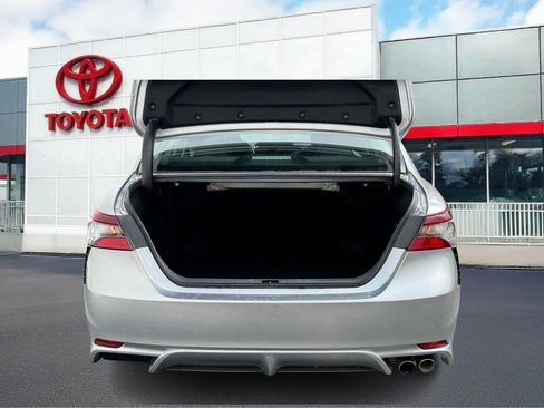 Certified 2023 Toyota Camry SE image 9
