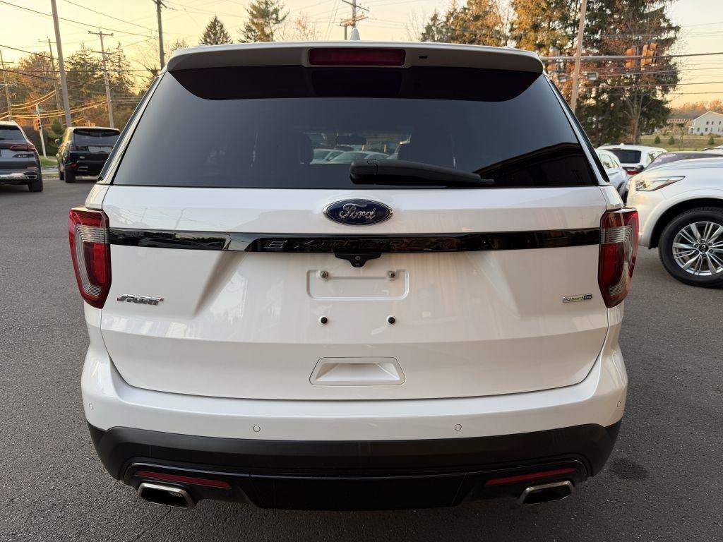 Used 2017 Ford Explorer Sport w/ Equipment Group 401A AWD/4WD image 4
