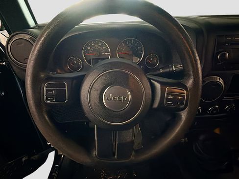 Used 2015 Jeep Wrangler Sport AWD/4WD image 16