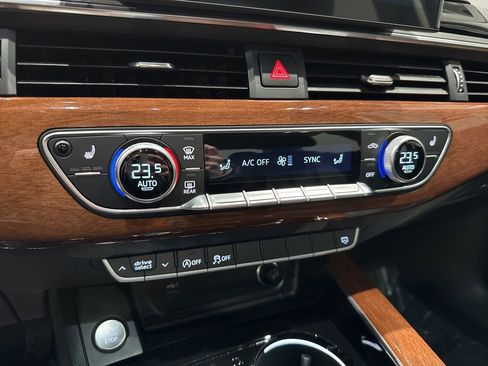 Used 2022 Audi A4 2.0T Premium image 20