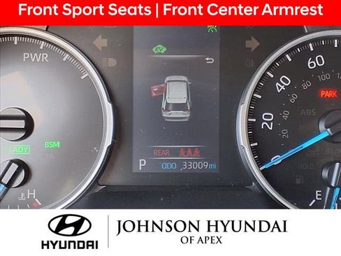 Used 2022 Toyota RAV4 XLE w/ Convenience Package AWD/4WD image 10