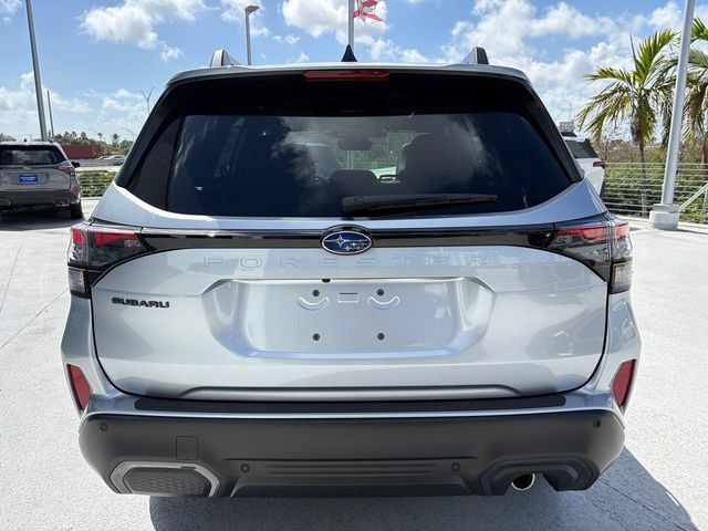 New 2026 Subaru Forester Touring AWD/4WD image 3