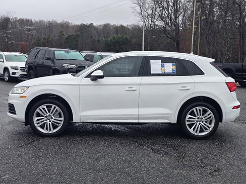 Used 2020 Audi Q5 2.0T Premium Plus w/ Premium Plus Package image 23